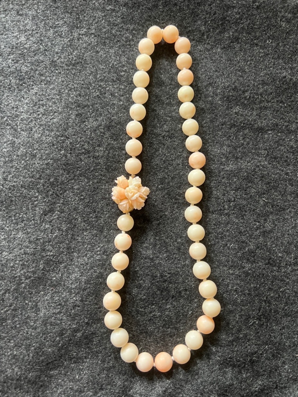 Angel’s Skin Coral Single String Necklace Carve Coral Gold 14K Clasp Vintage 20” - Picture 5 of 7